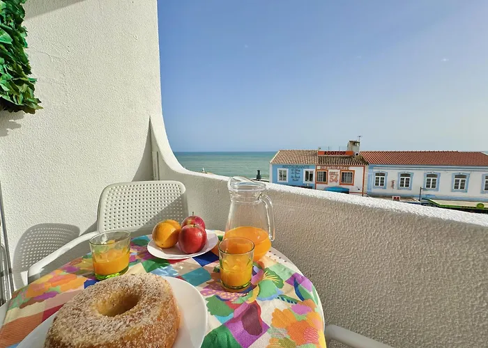 Ocean View Iii By Homing 阿尔布费拉